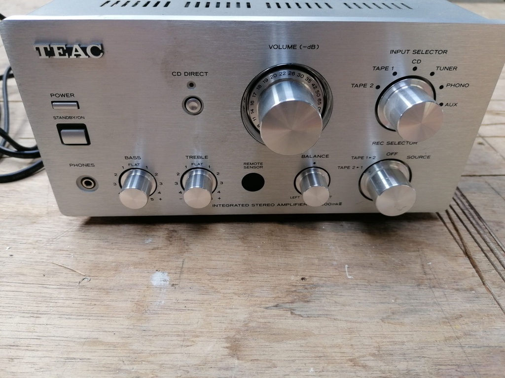 Stereo amplifier h300 MK II TEAC