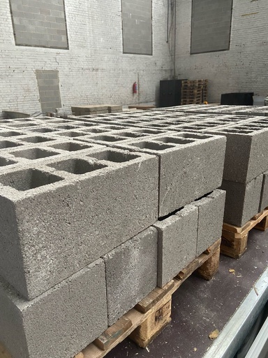 Stock Liège - Bloc béton creux